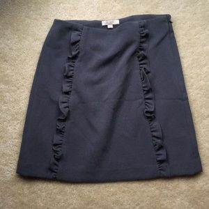 Gray loft skirt